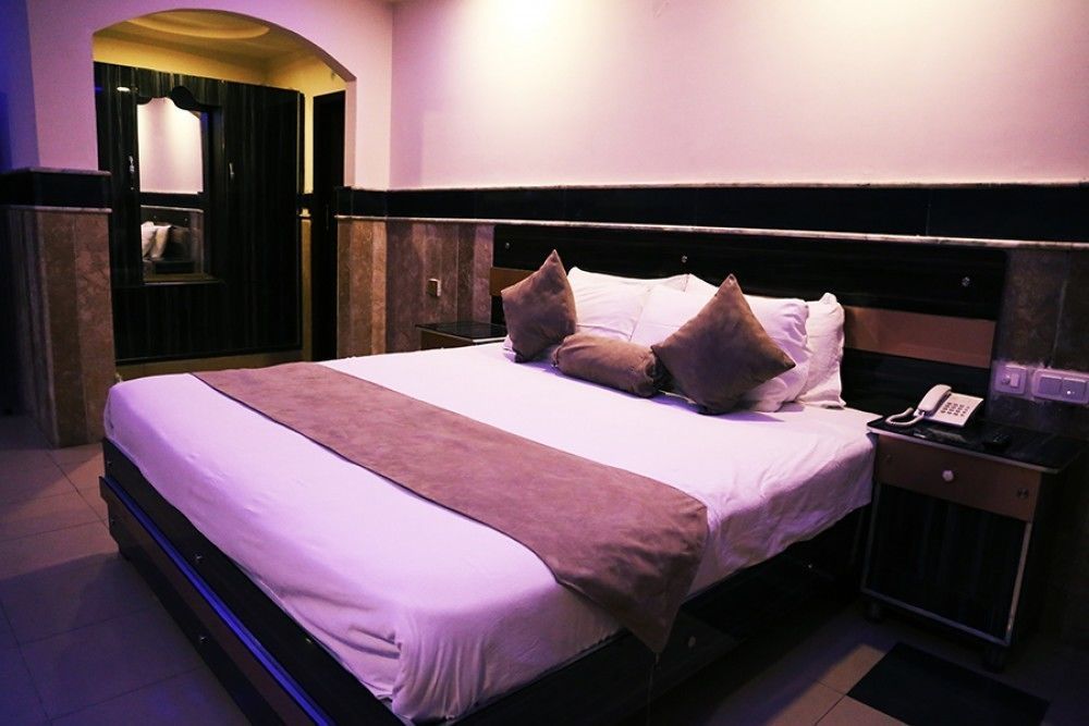 Hotel Marco Polo Lahore Extérieur photo